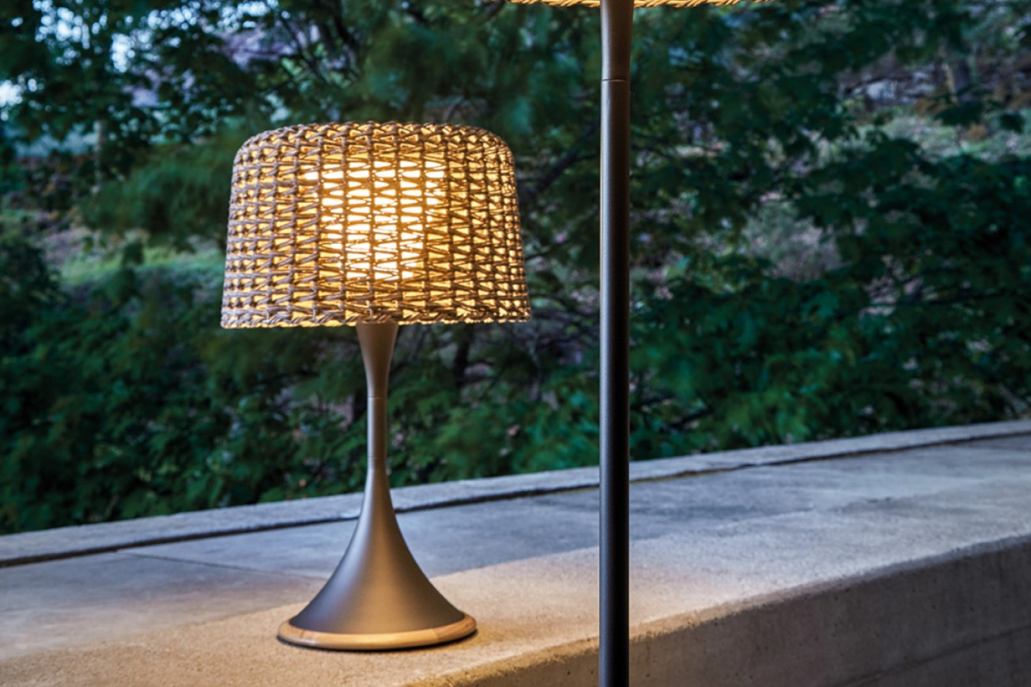 ambient_mesh_small_lantern_04_1x