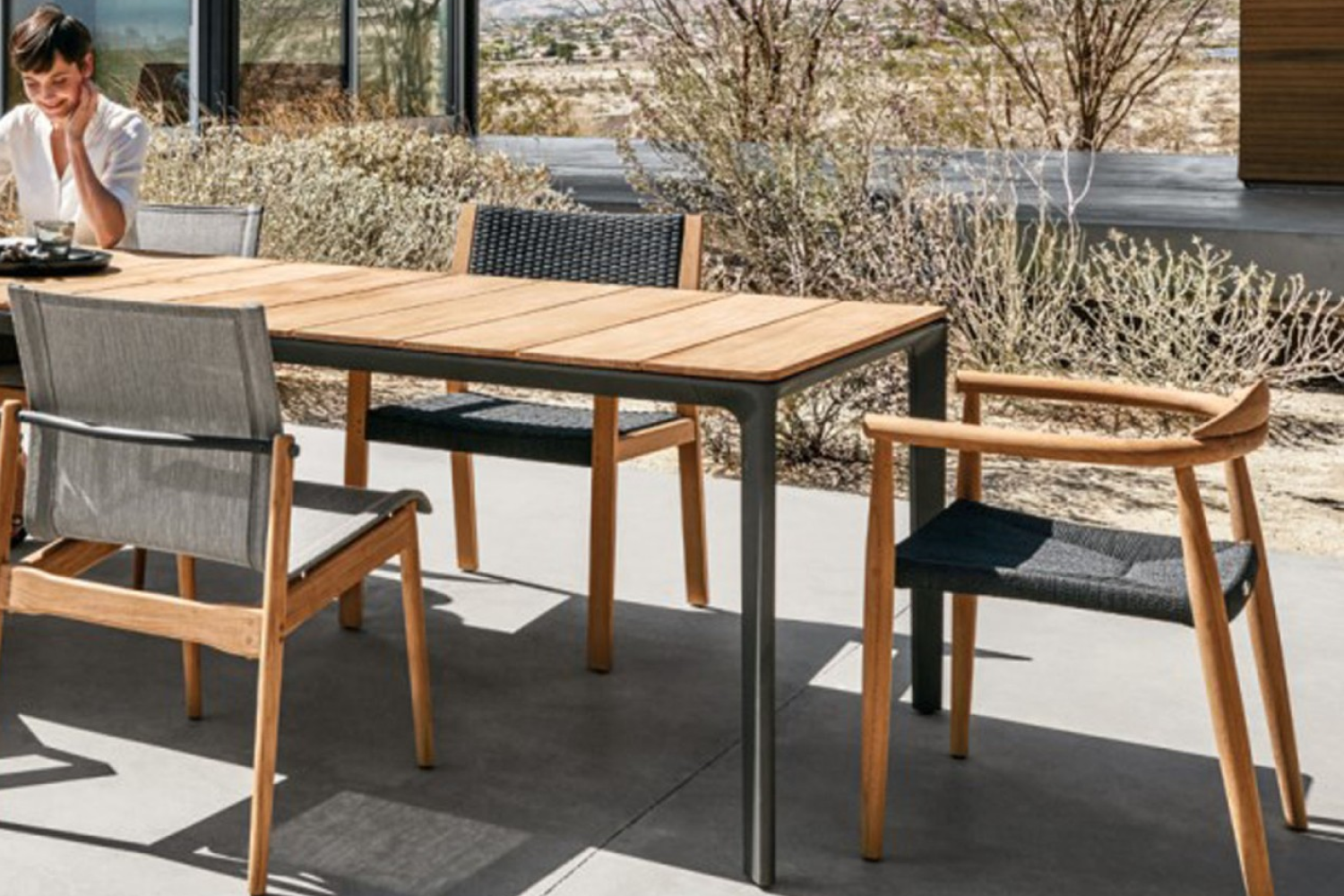 carver_dining_table_teak_04_1x