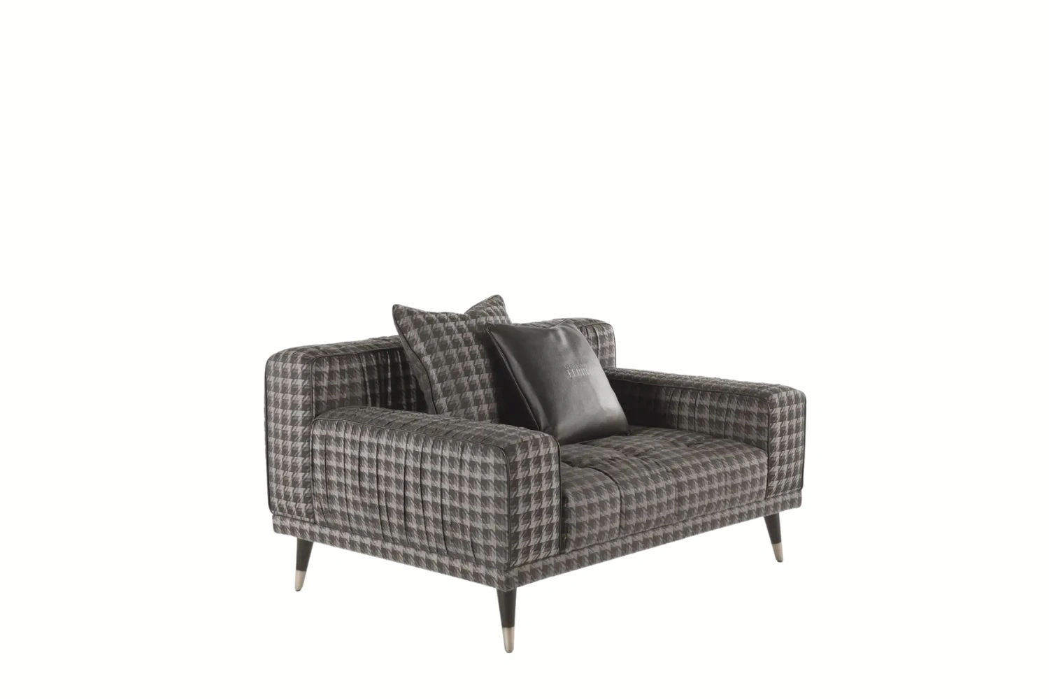 hihlander poltrona 3