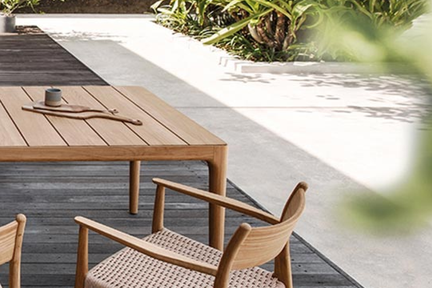 lima_square_dining_table_teak_03_1x