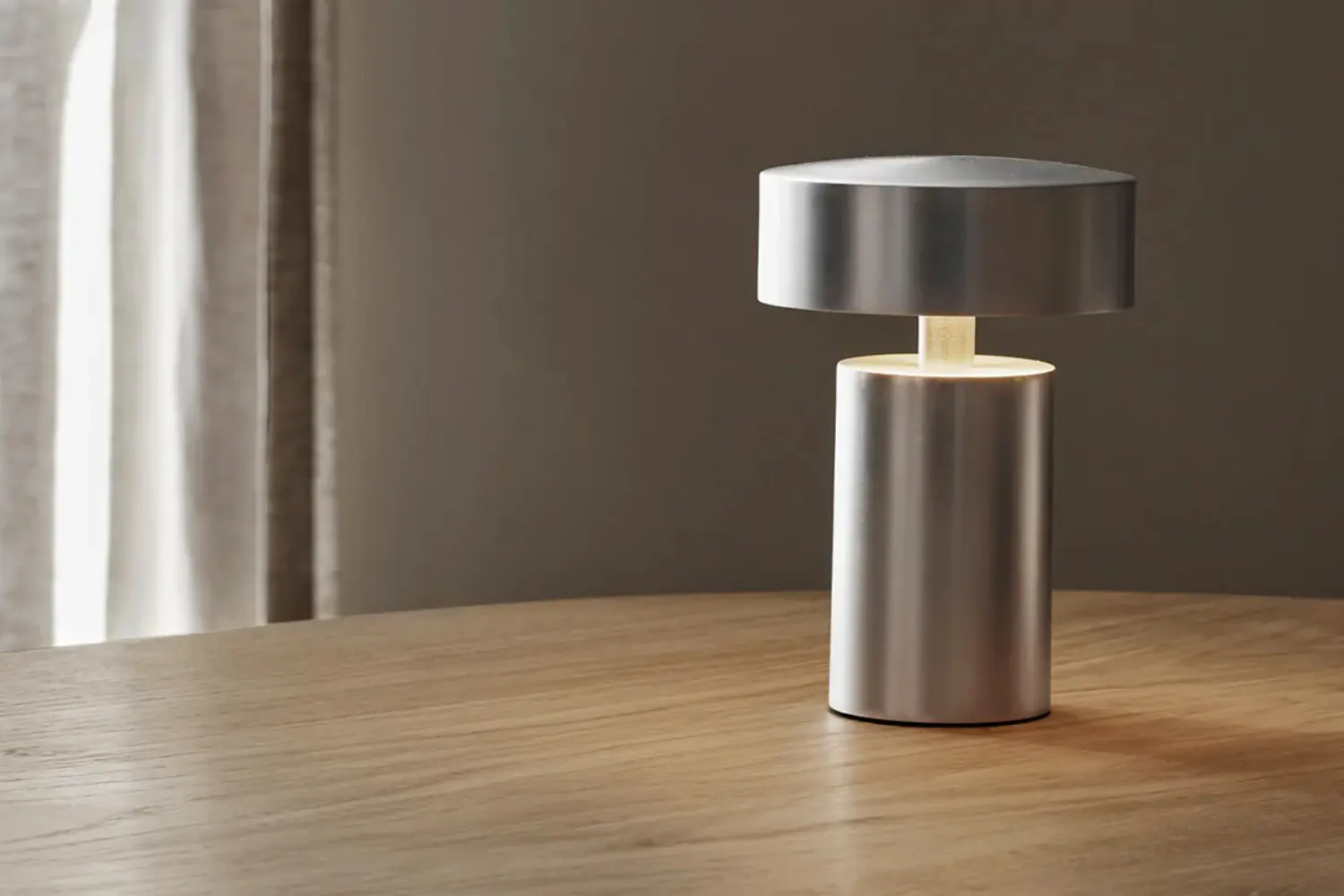 luminaria portatil column (6)