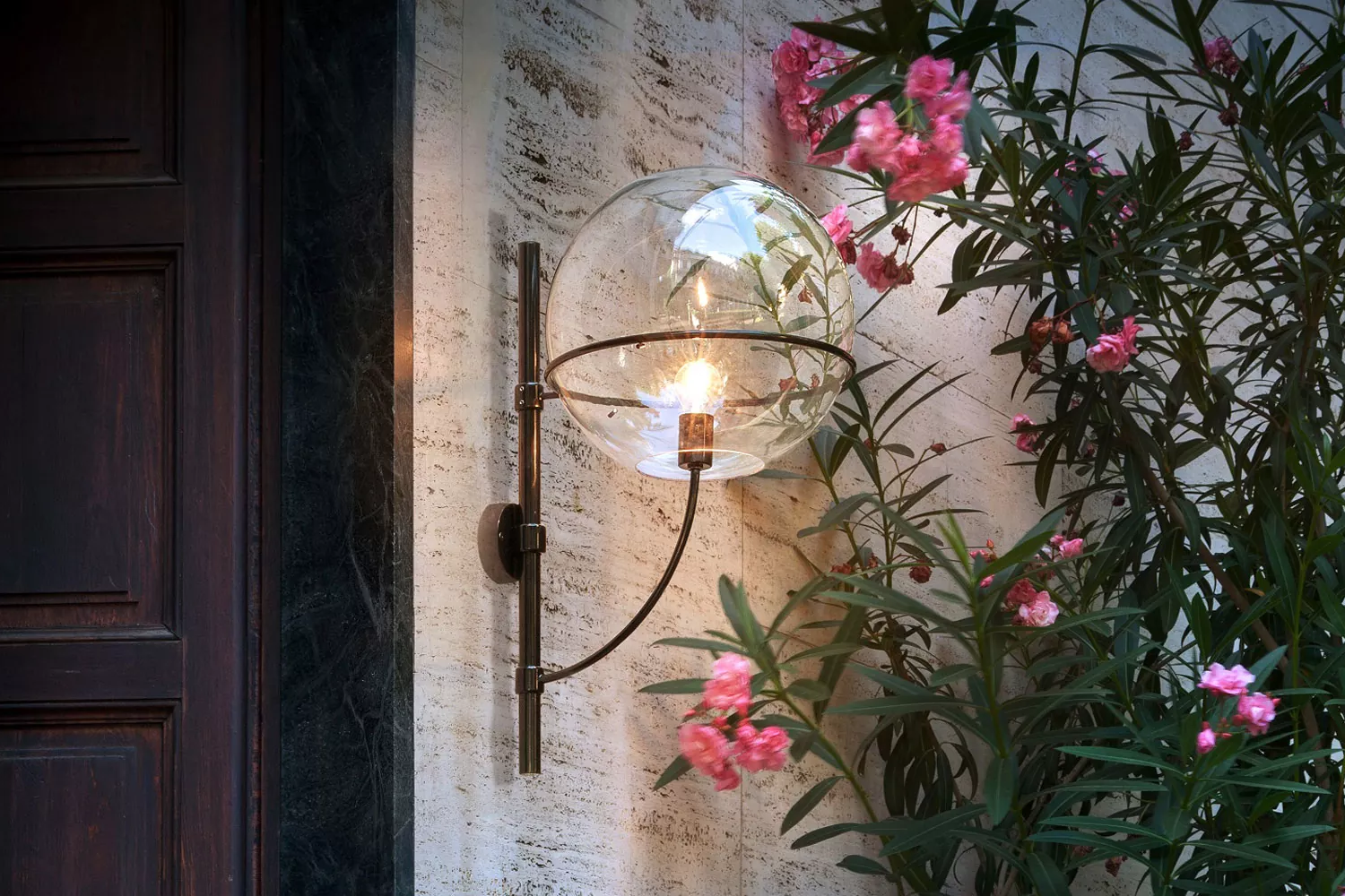 lyndon_design_vico_magistretti_03_1x