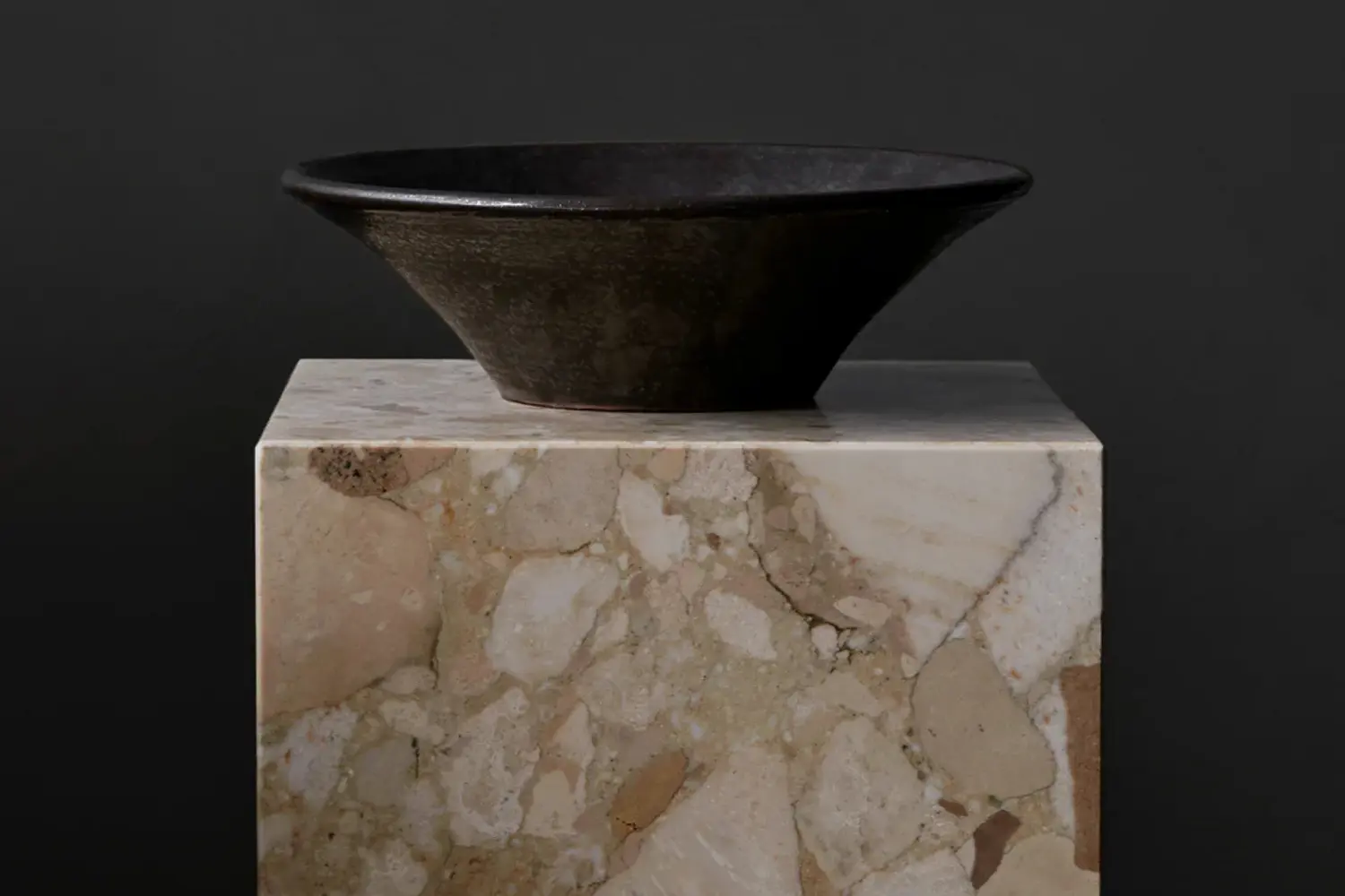 mesa lateral plinth cubic (5)