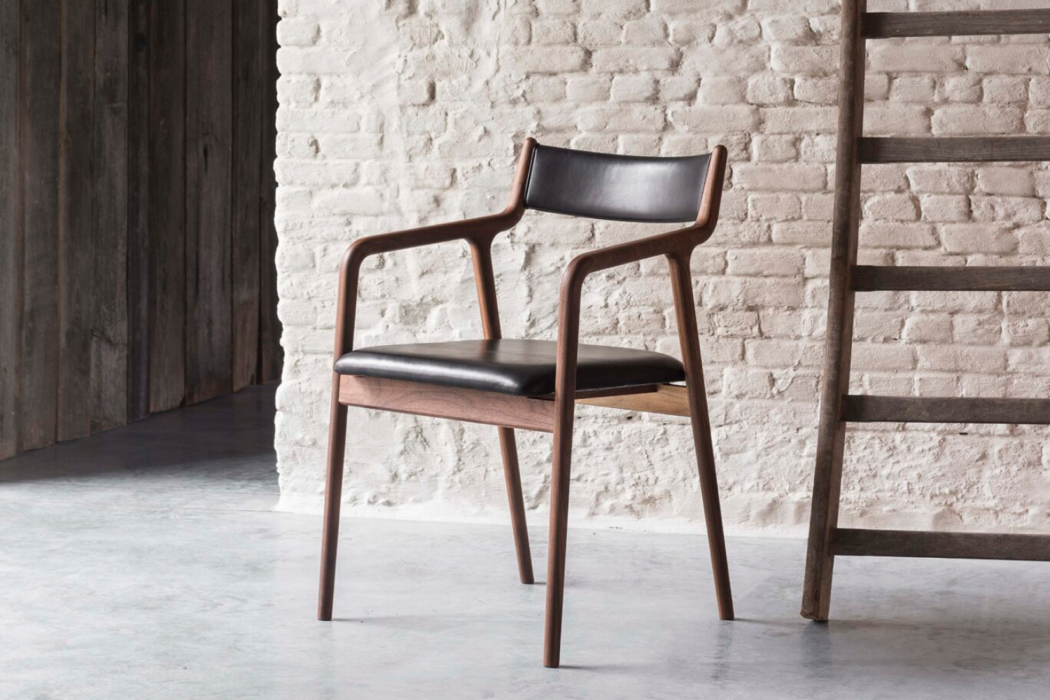 pepe_arm_upholstered_design_kazuteru_murasawa_04_1x