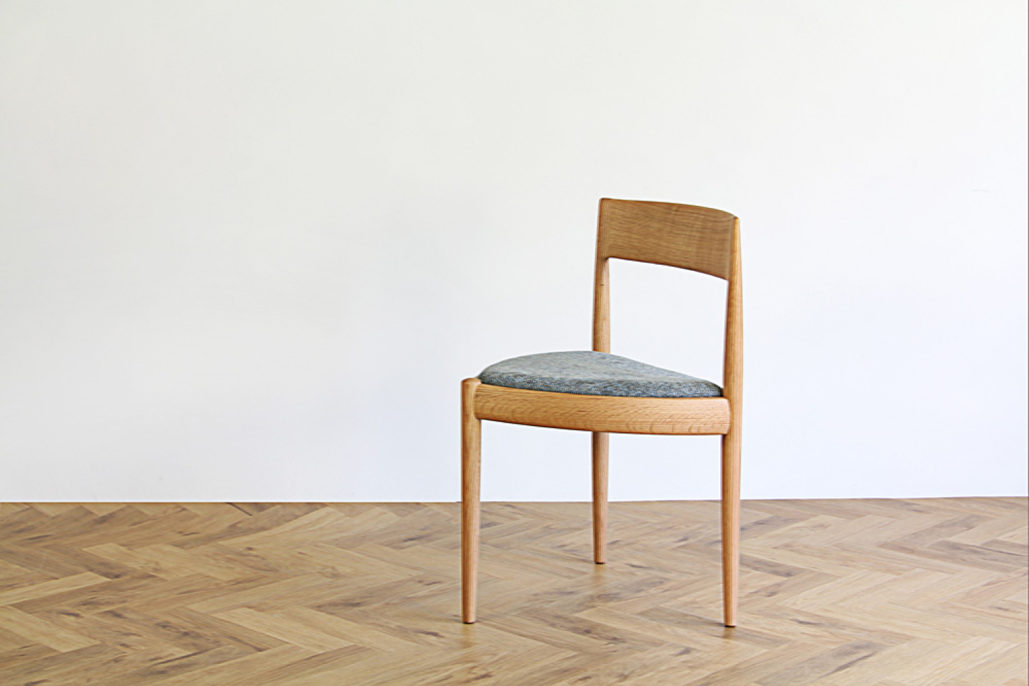 uni_junior_design_kai_kristiansen_04_1x