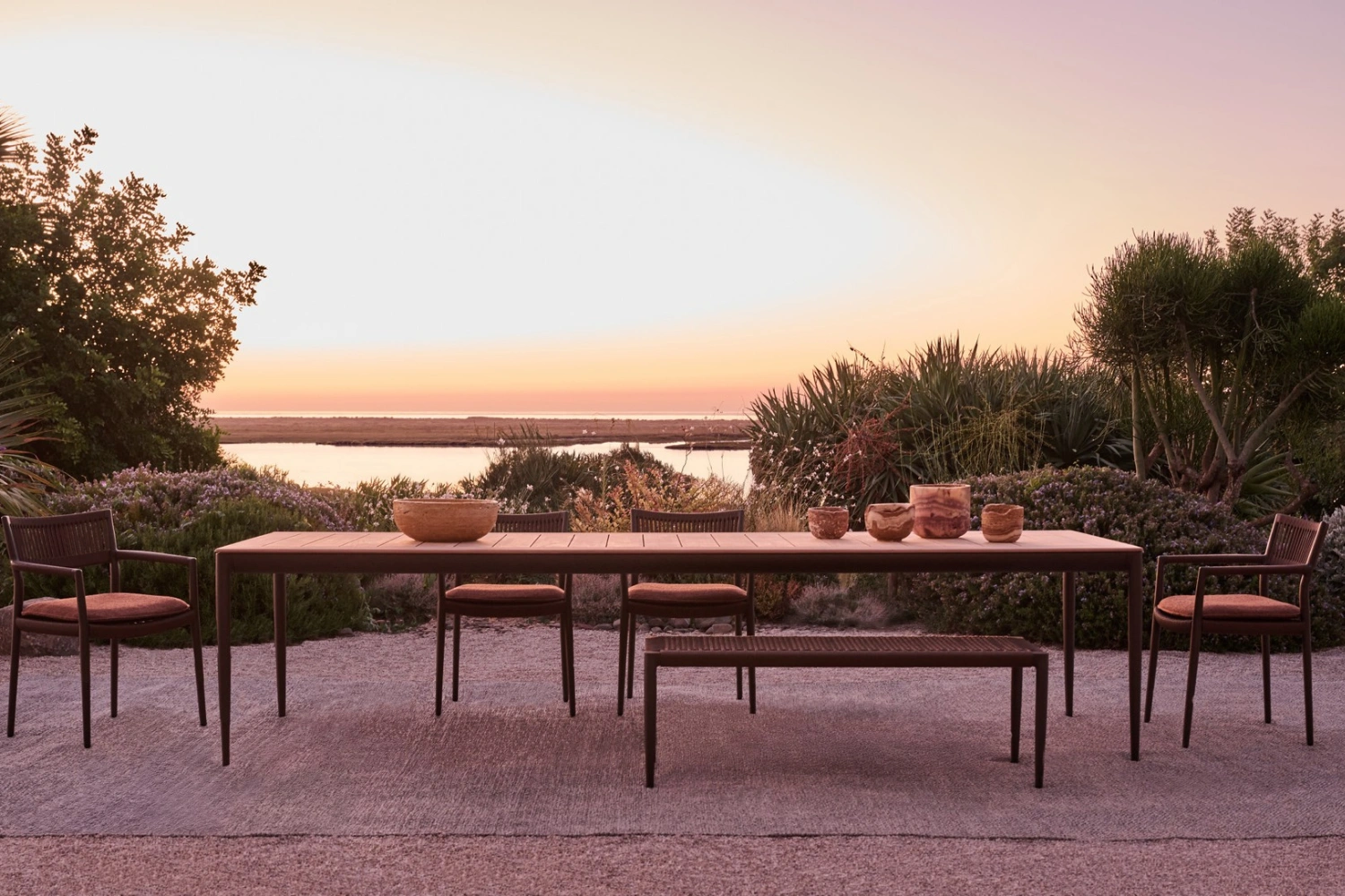 Dining Table Nagomi 02