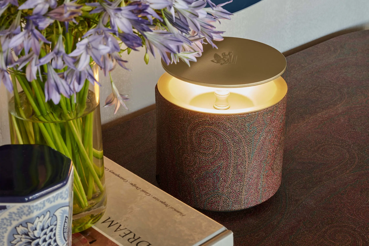 Luminária de Mesa Jar (2)