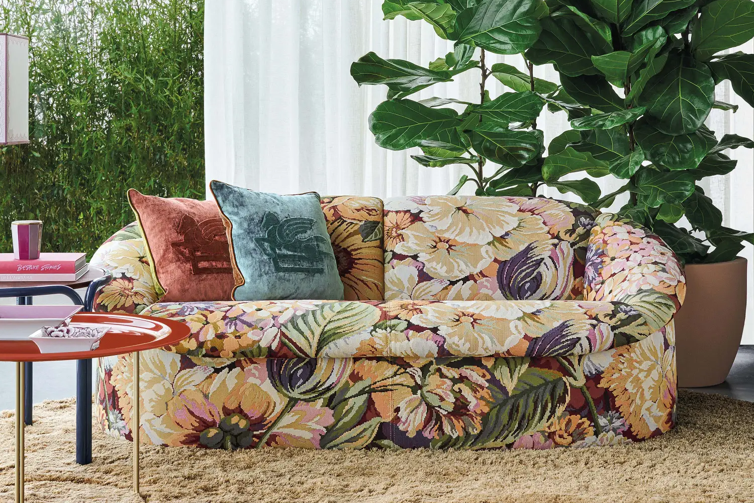 dahlia sofa (2)