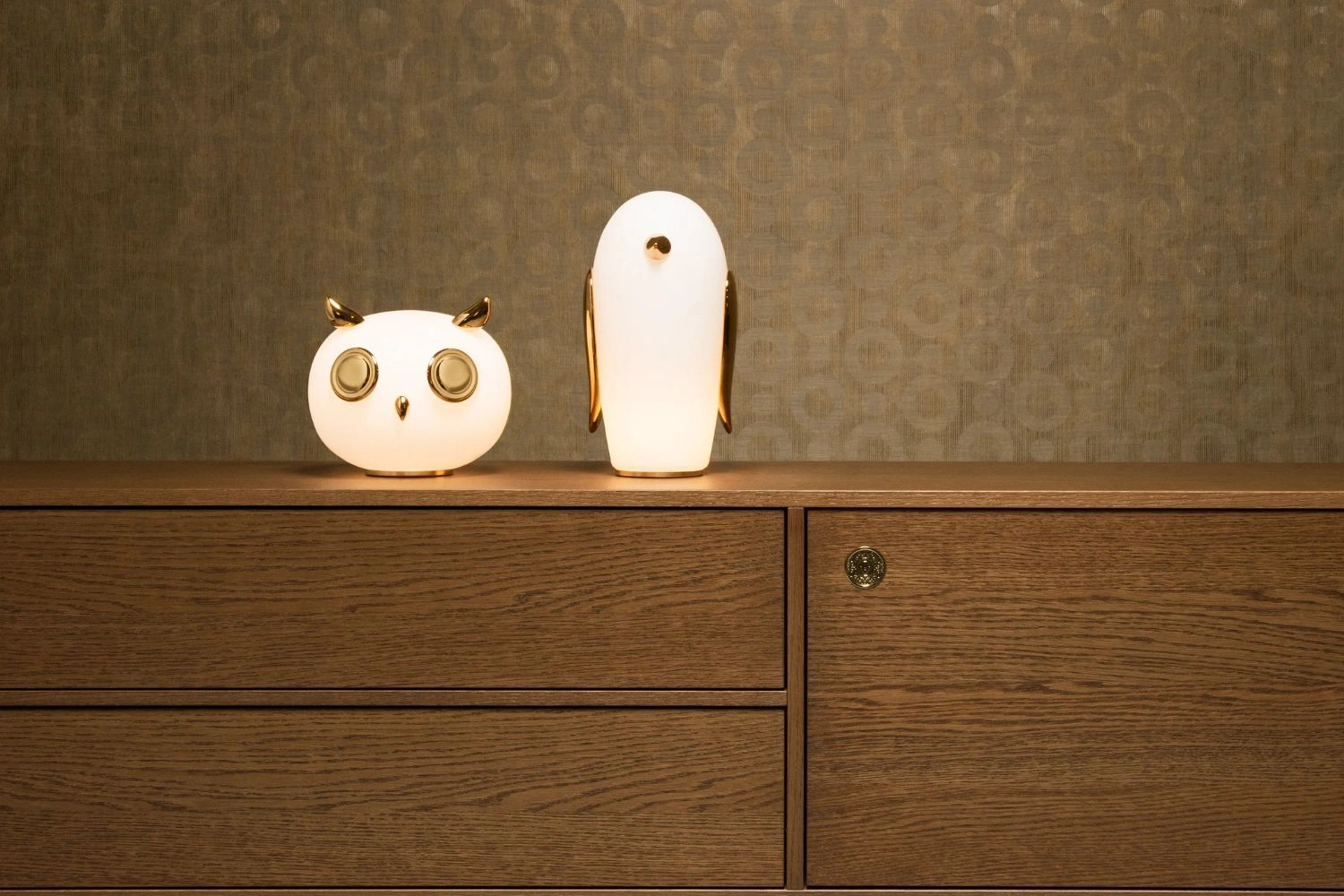 luminária de mesa pet penguin 3