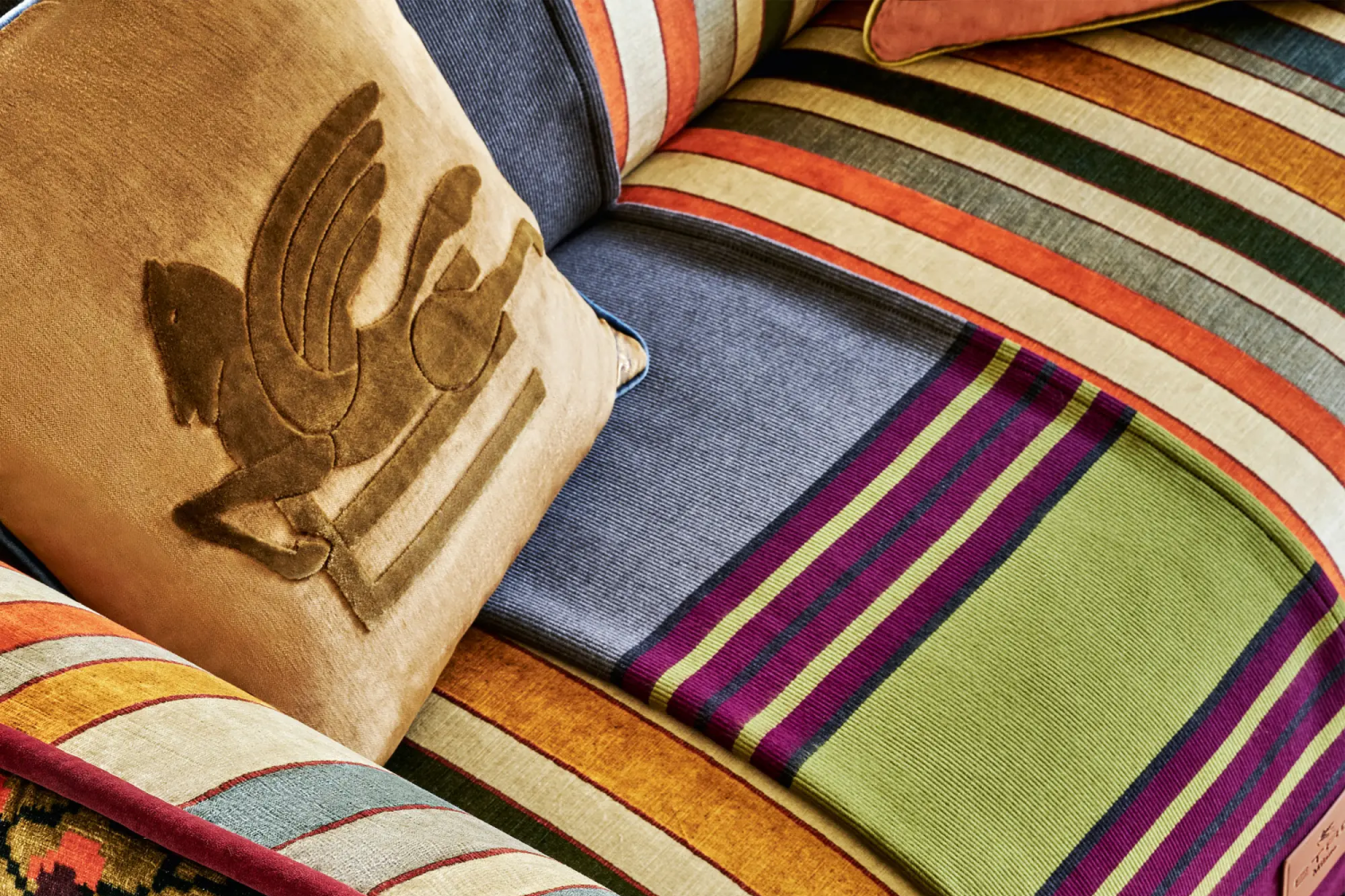 reed sofa (4)