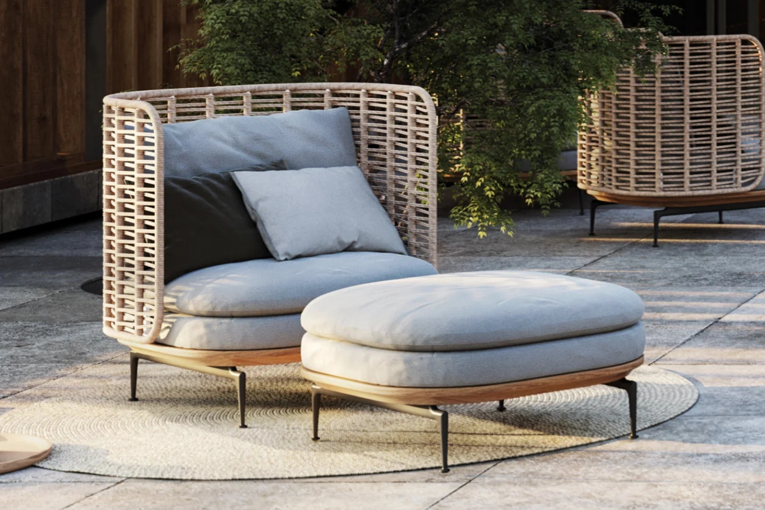 Mistral Ottoman 03