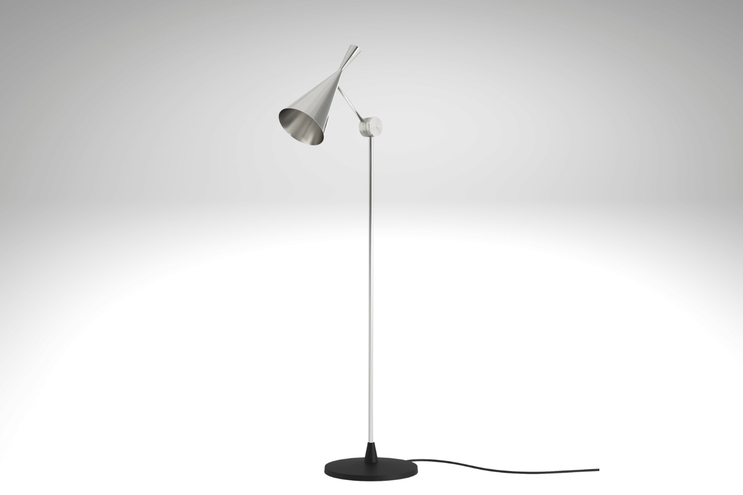 Unbeaten Floor Light 01
