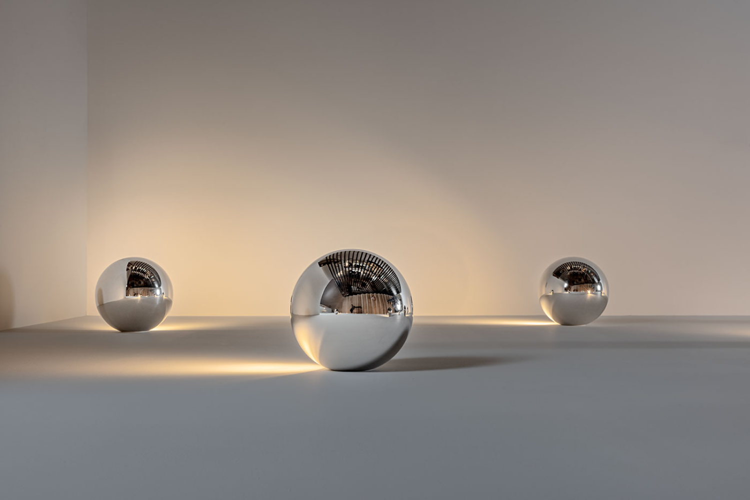 arandela sfera (2)