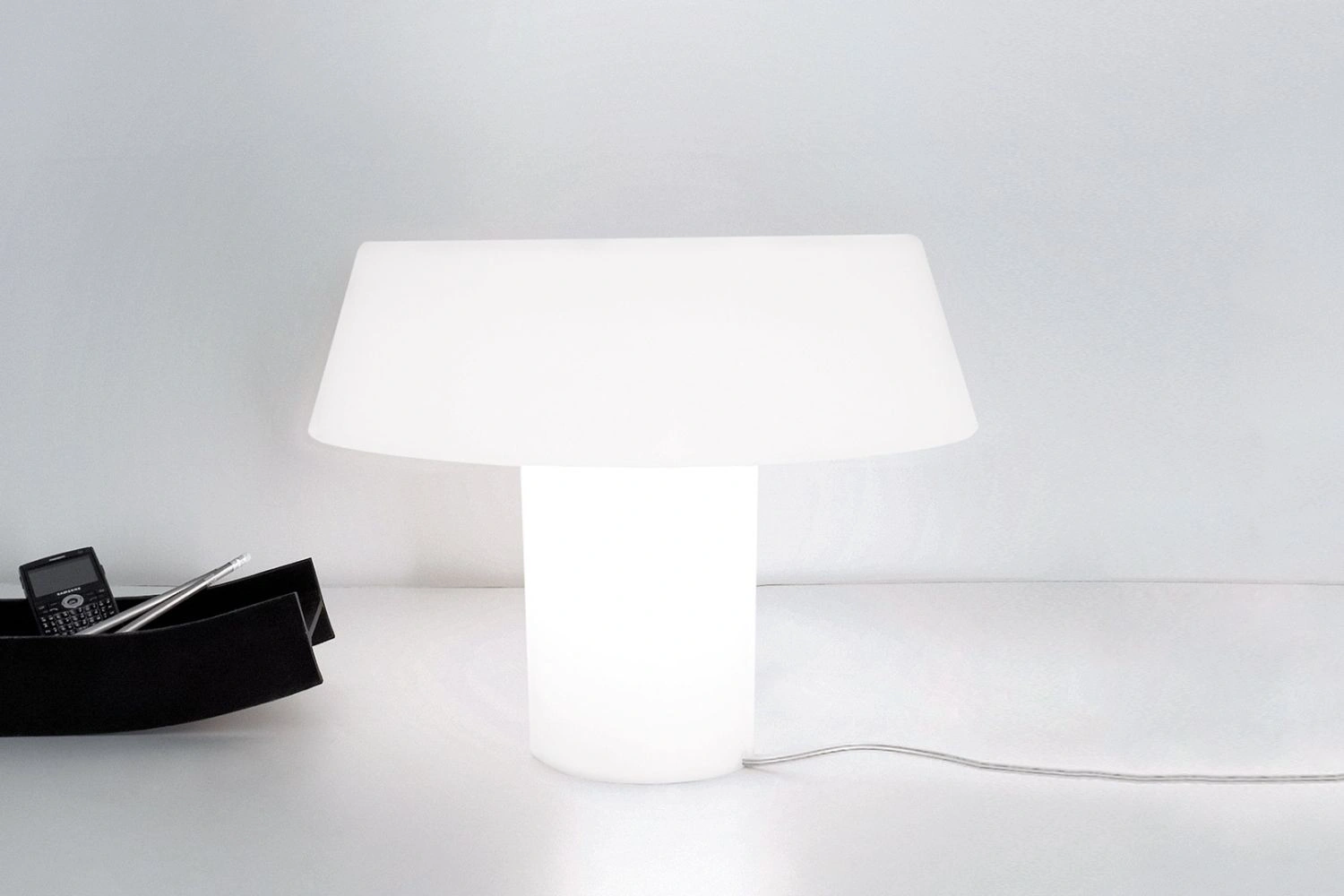 luminaria de mesa amami 3