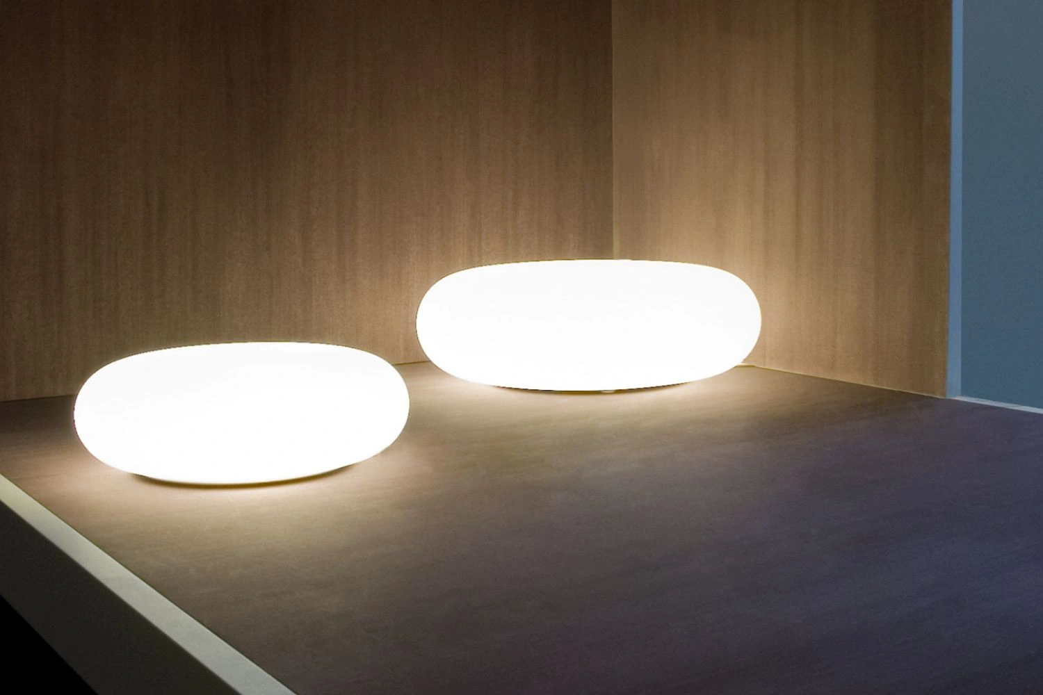 luminaria de mesa itka 3