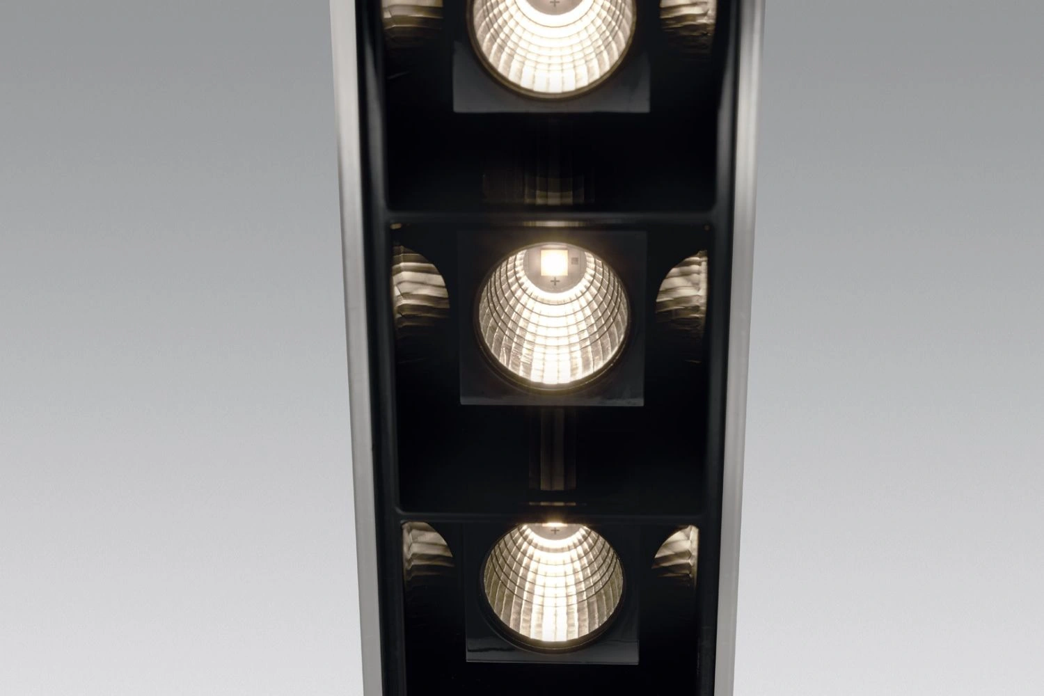 luminaria de teto sharp 3