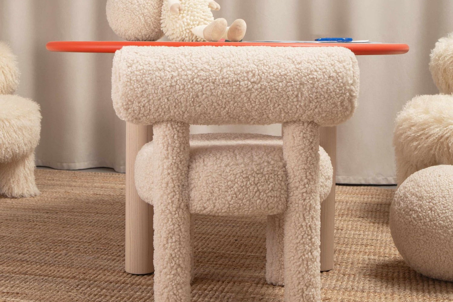 Cadeira Infantil Gropius CS1 Pelo Sintetico (4)