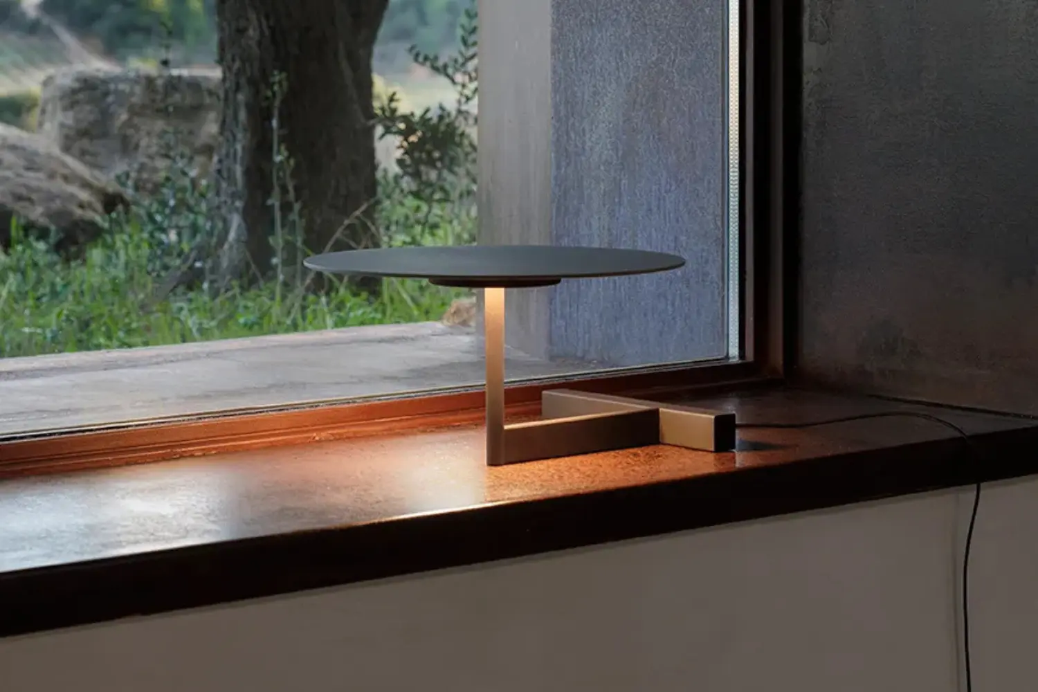 Luminária de Mesa Flat (3)