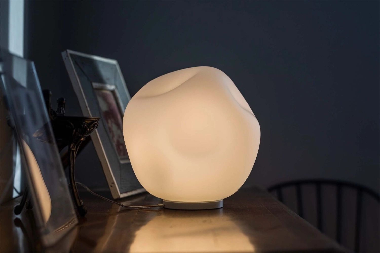 Luminária de Mesa Hoba 4