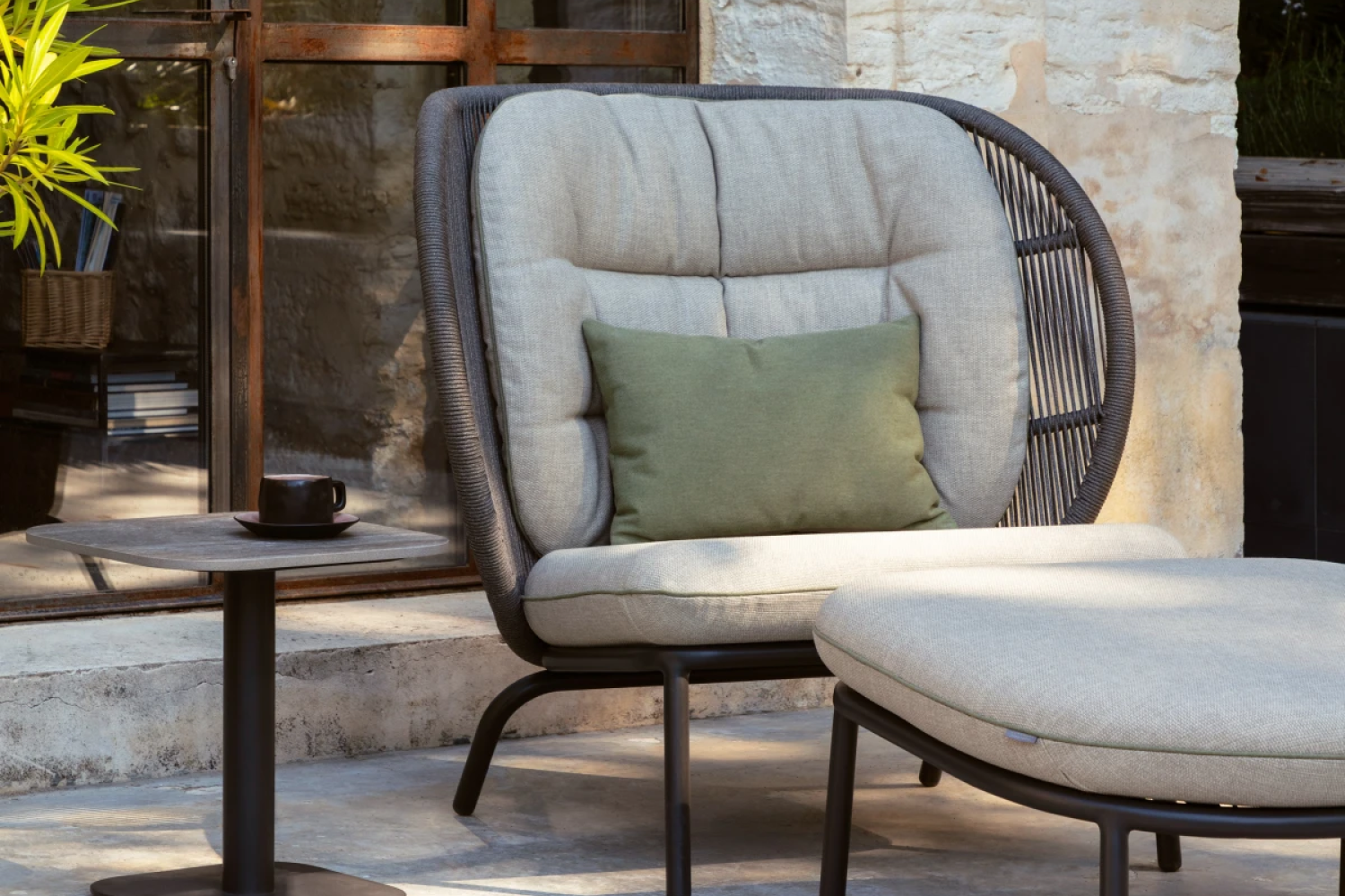 Poltrona Kodo Cocoon Outdoor (4)