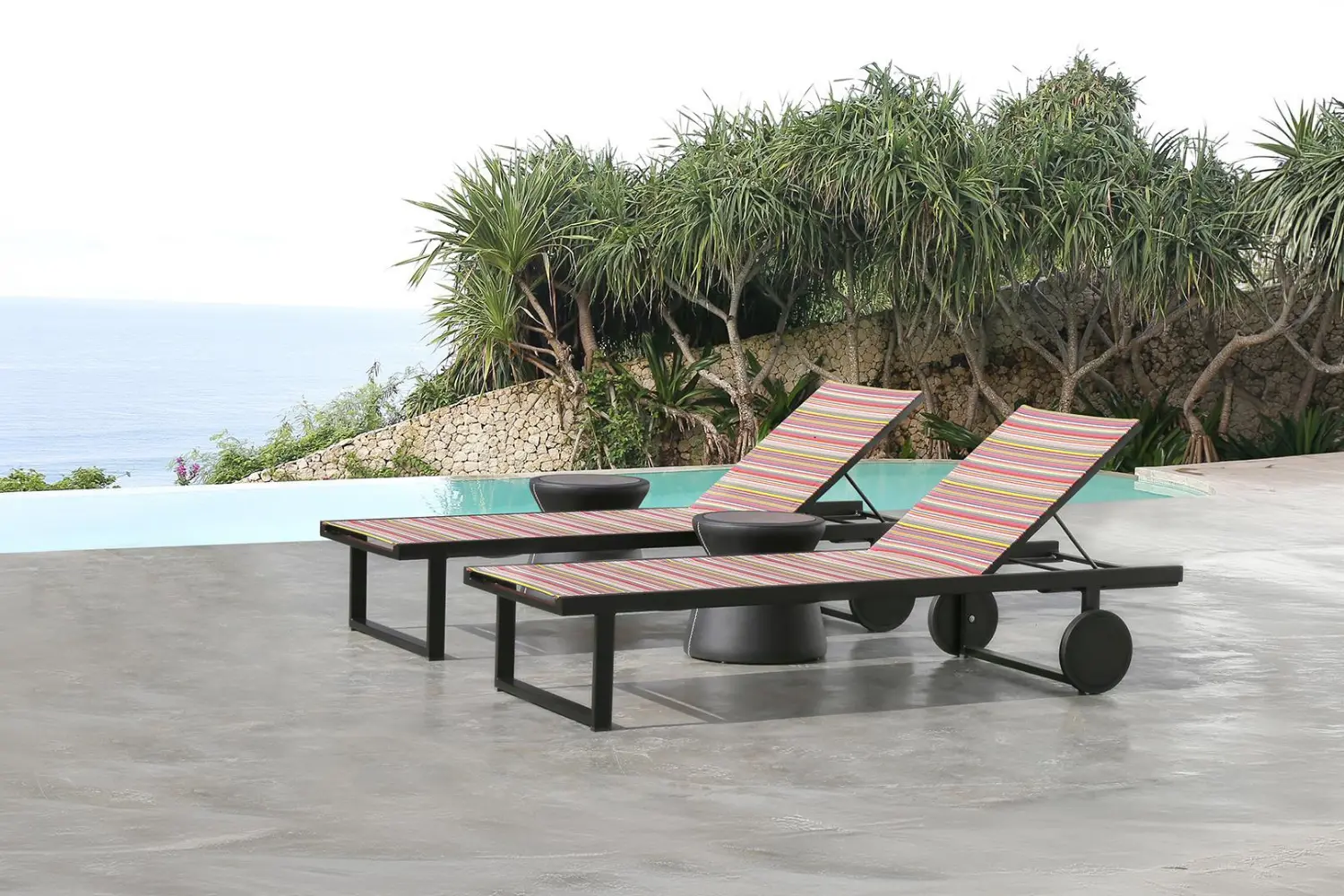 chaise lounge stripe