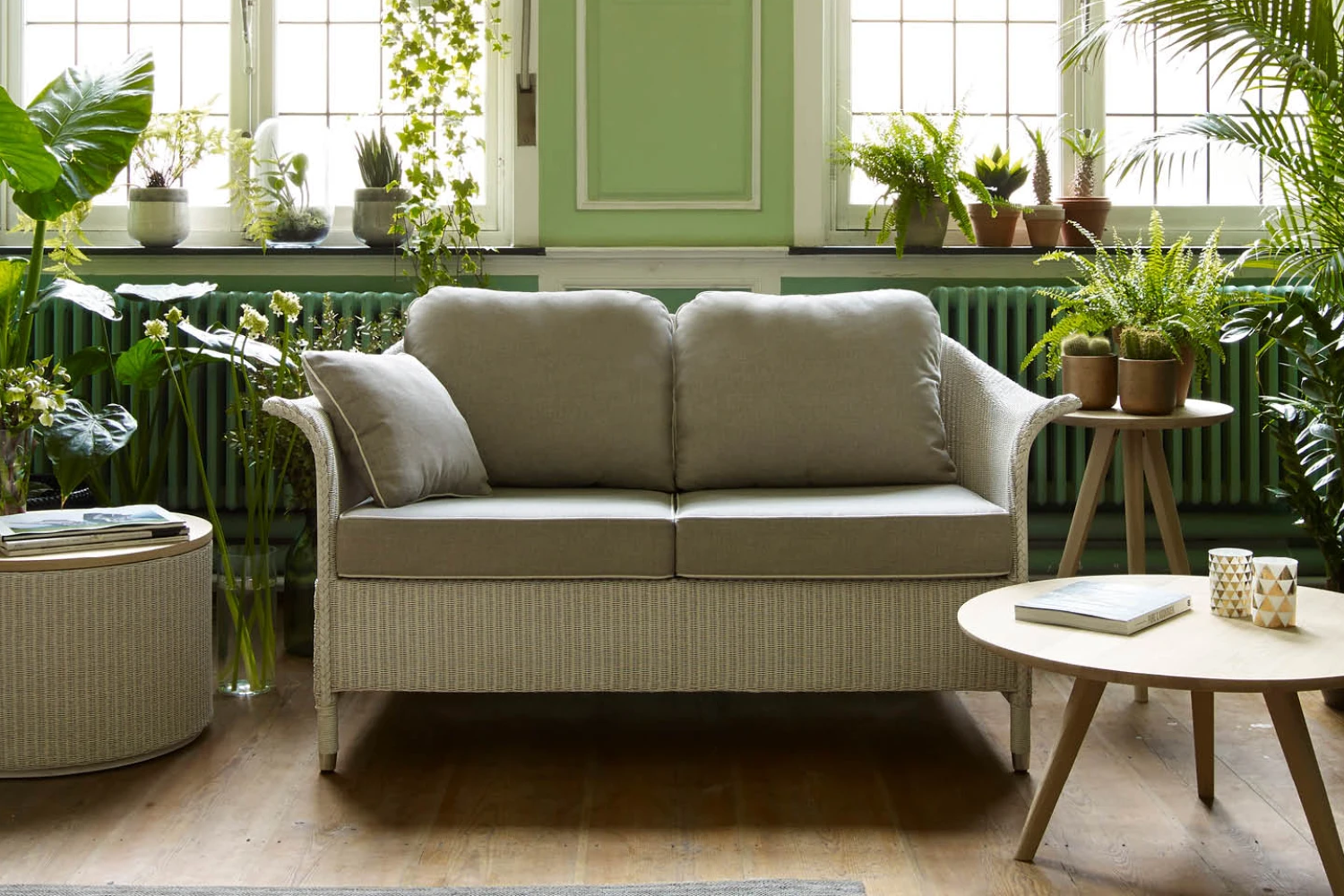 sofa victor indoor (2)