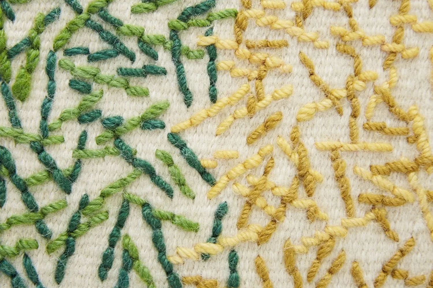 Tapete BACKSTITCH RUG CALM GREEN 03
