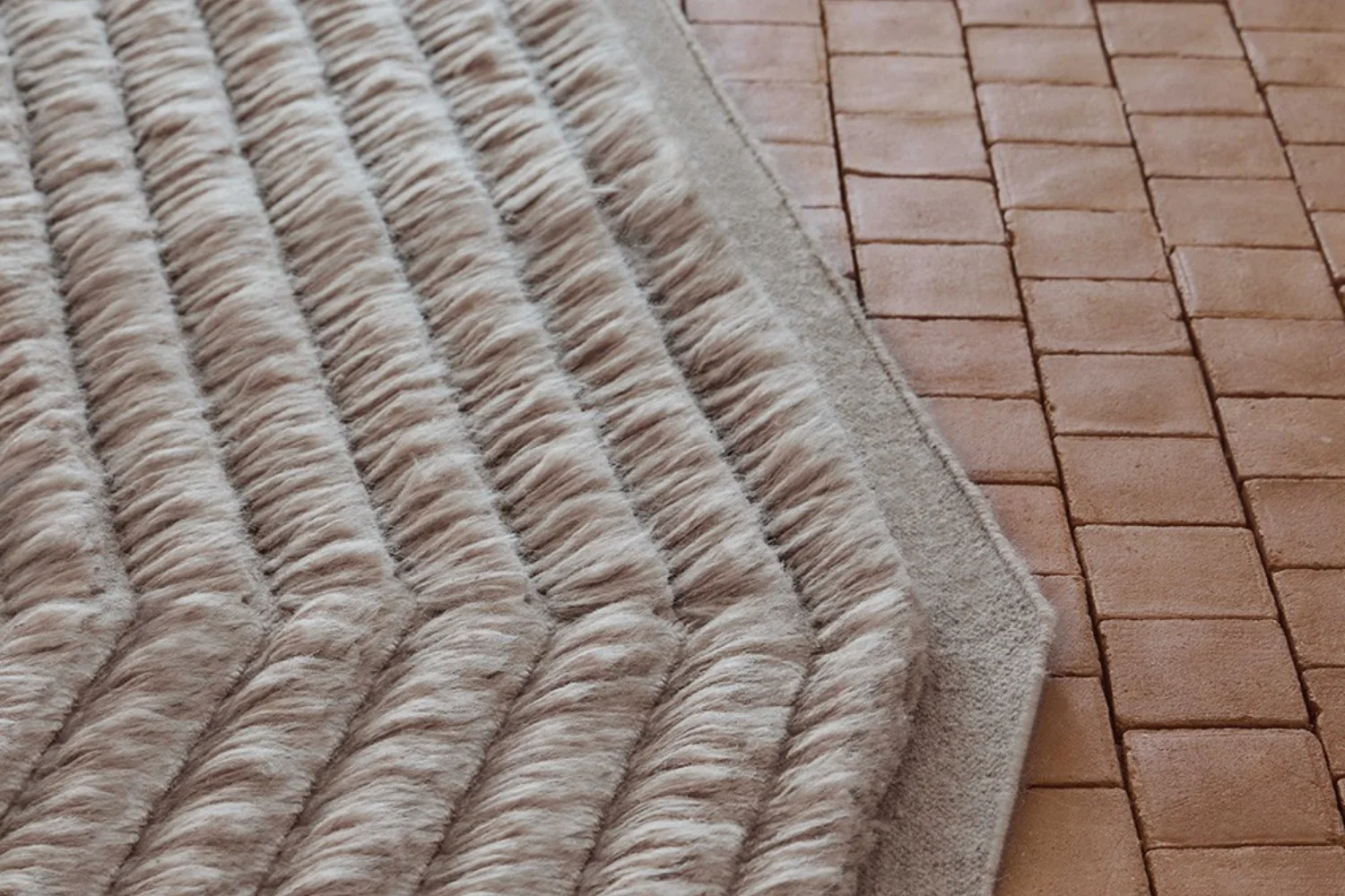 Tapete LINES RUG BROWN 05