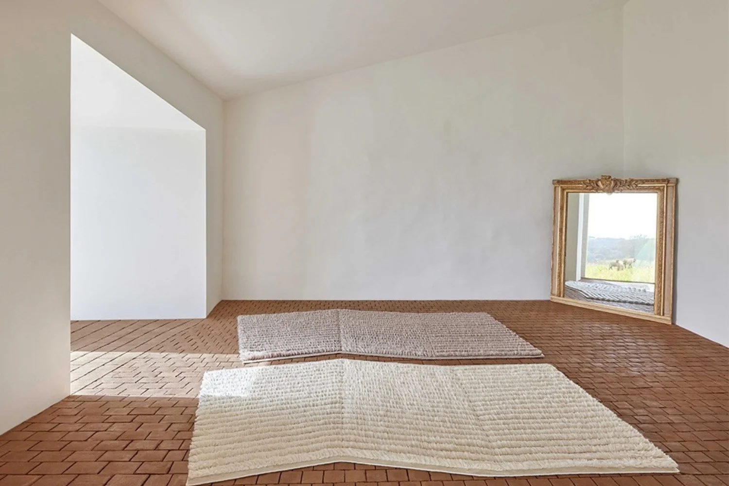 Tapete LINES RUG WHITE 02