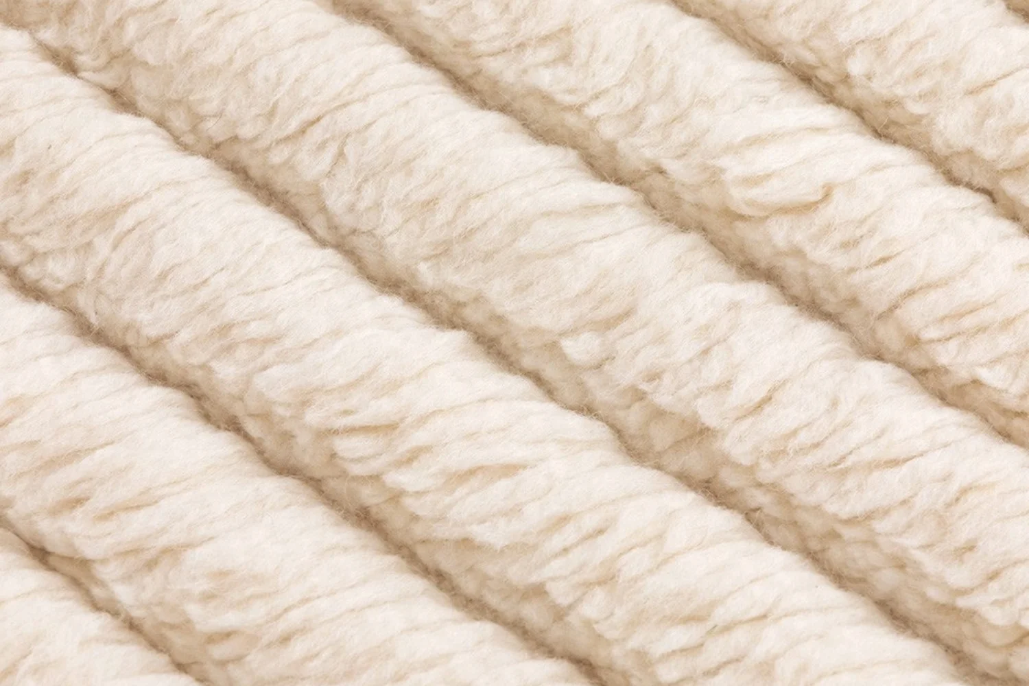 Tapete LINES RUG WHITE 05
