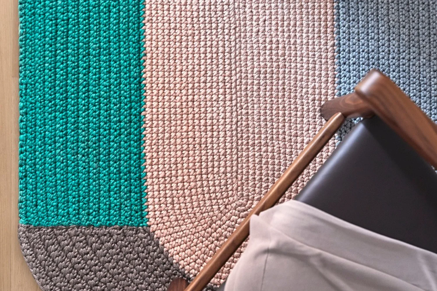 Tapete THE CROCHET COLLECTION RUG MONO PINK 04