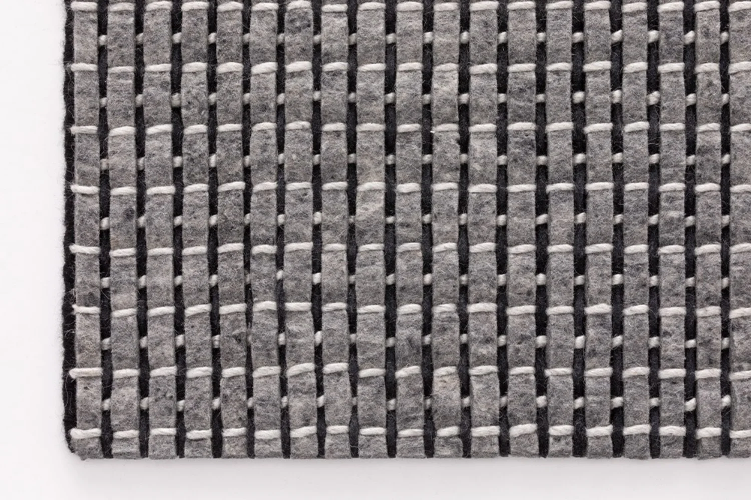 Tapete TRAMAS RUG BLACK 04