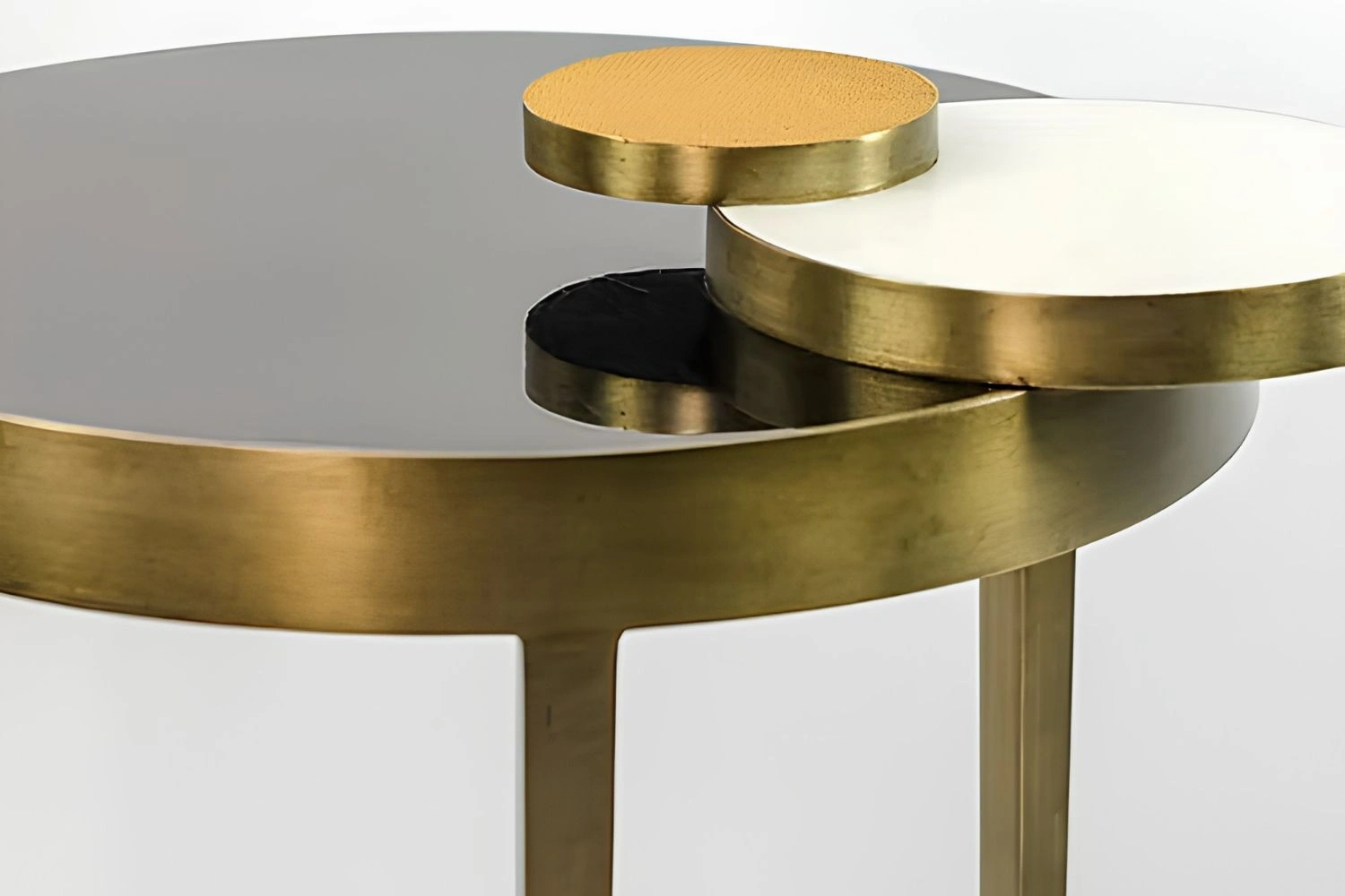 mesa lateral circulo 3