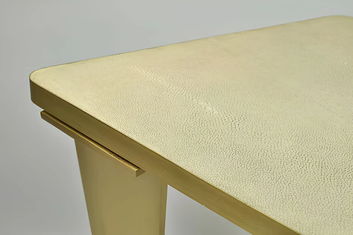 mesa lateral stelaris 4