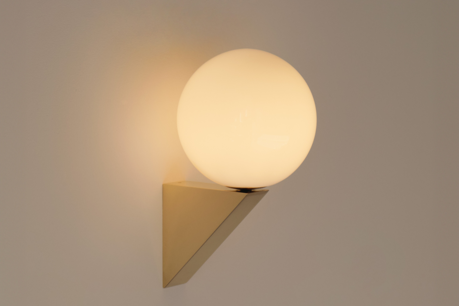 Arandela_BRASS ARCHITECTURAL COLLECTION 150 WALL MOUNTED_3