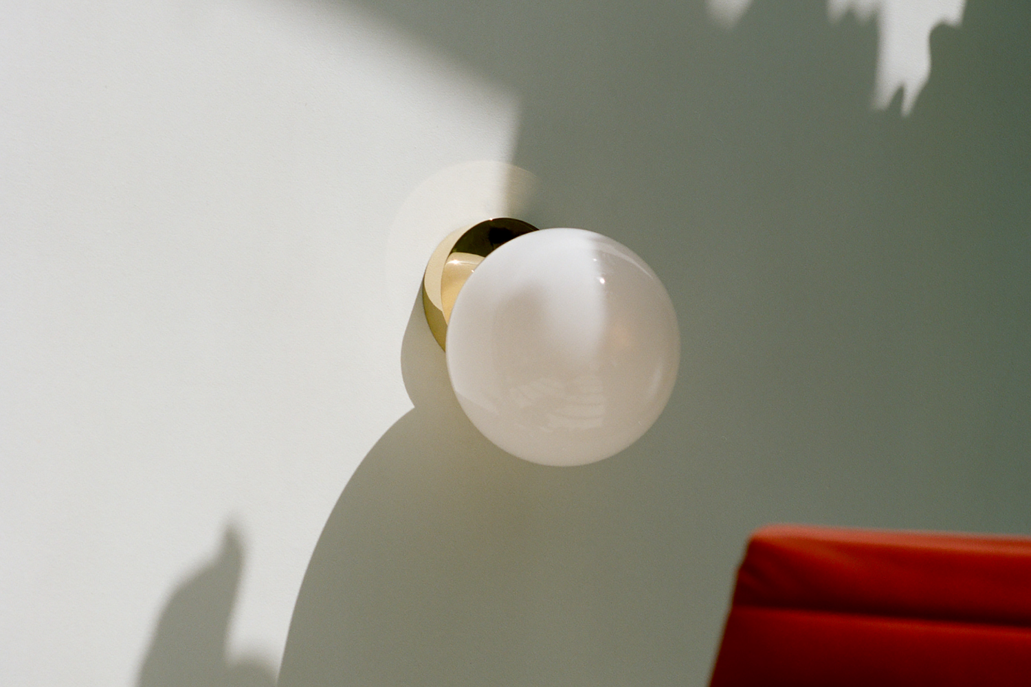 Arandela_Tip of the Tongue Ceiling and Wall Mounted_3
