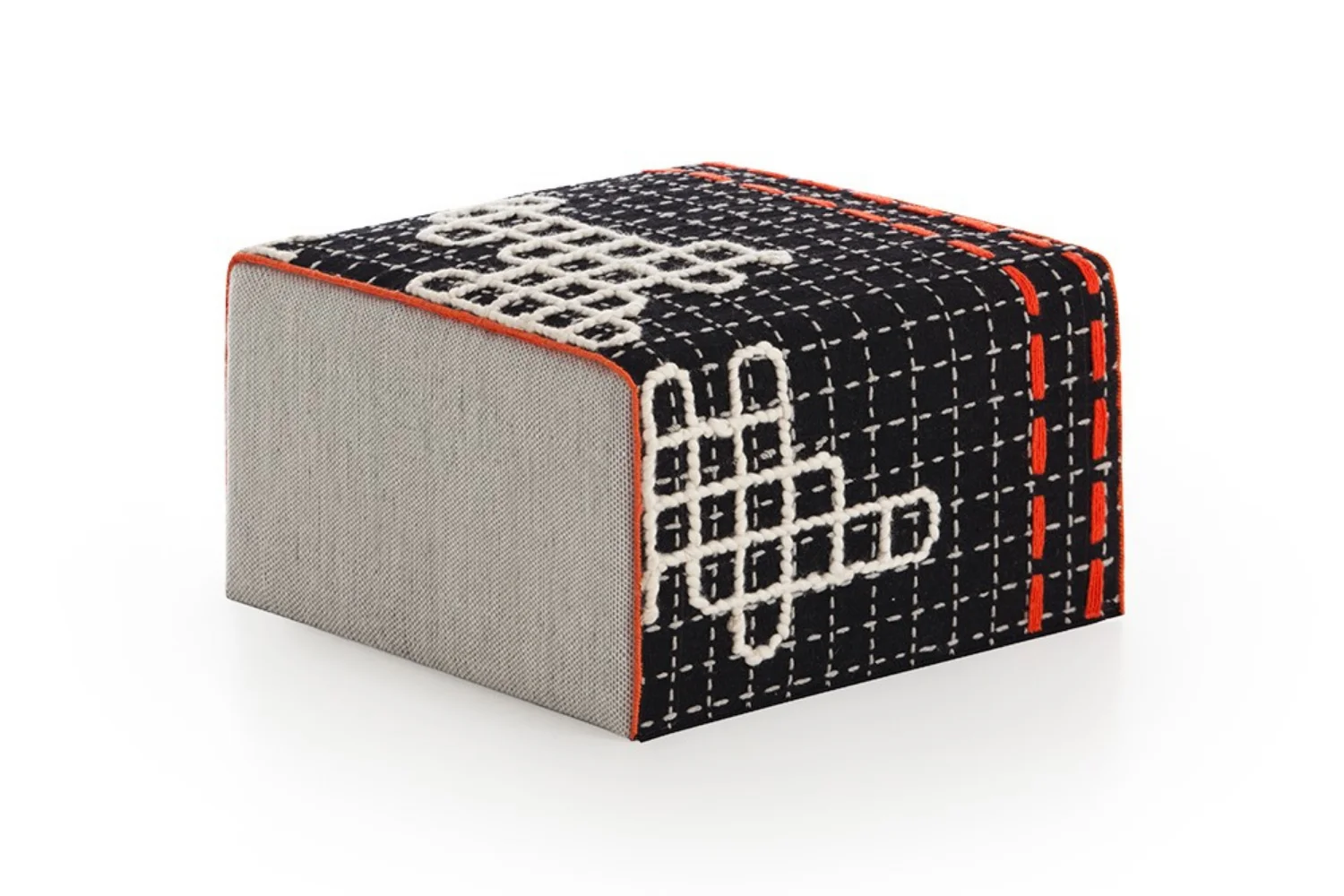 BANDAS SMALL POUF D BLACK 01