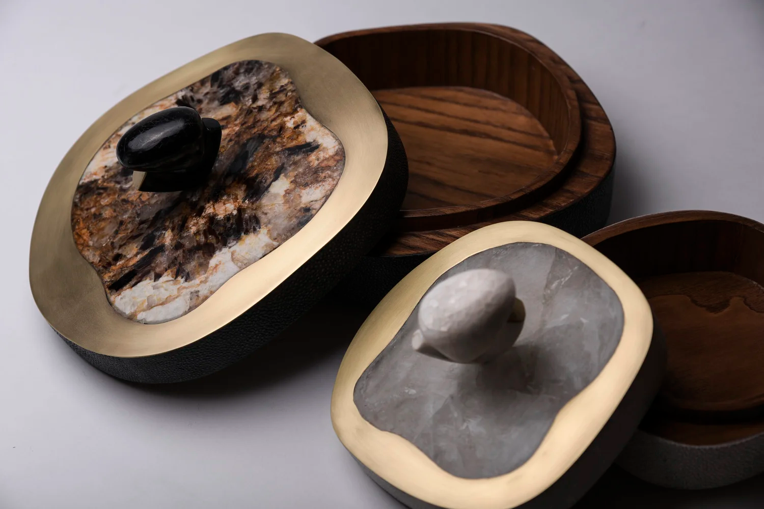 Caixa_Amorphous Box wSemi-Precious Stone Inlay_3