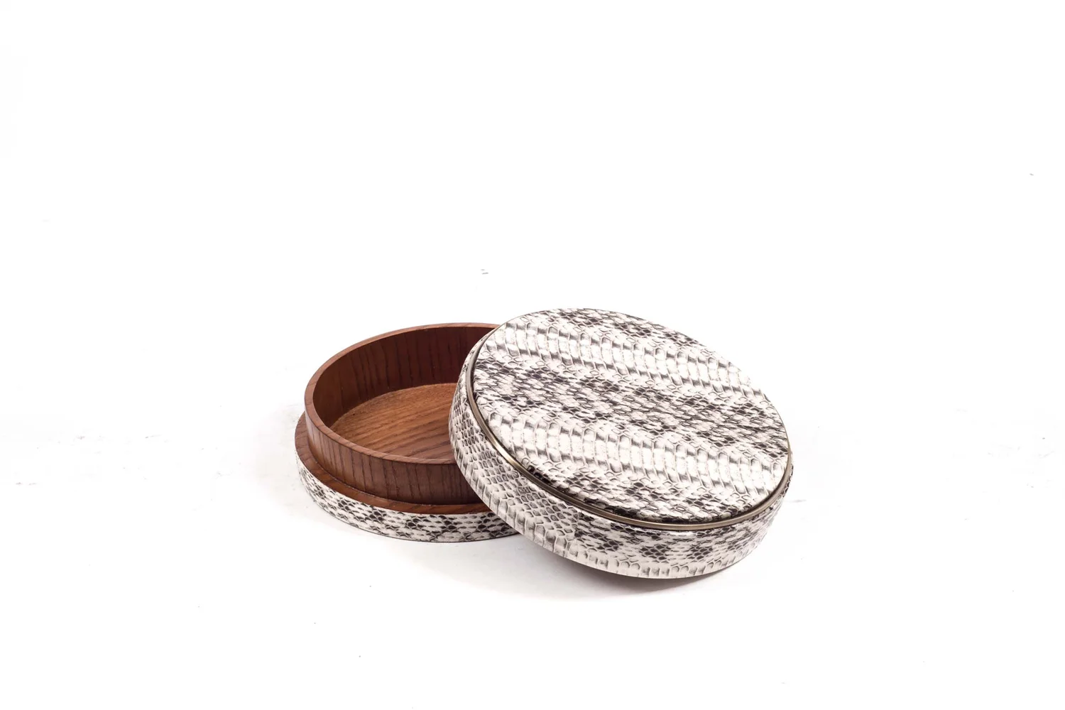 Caixa_Metal Framed Round_3