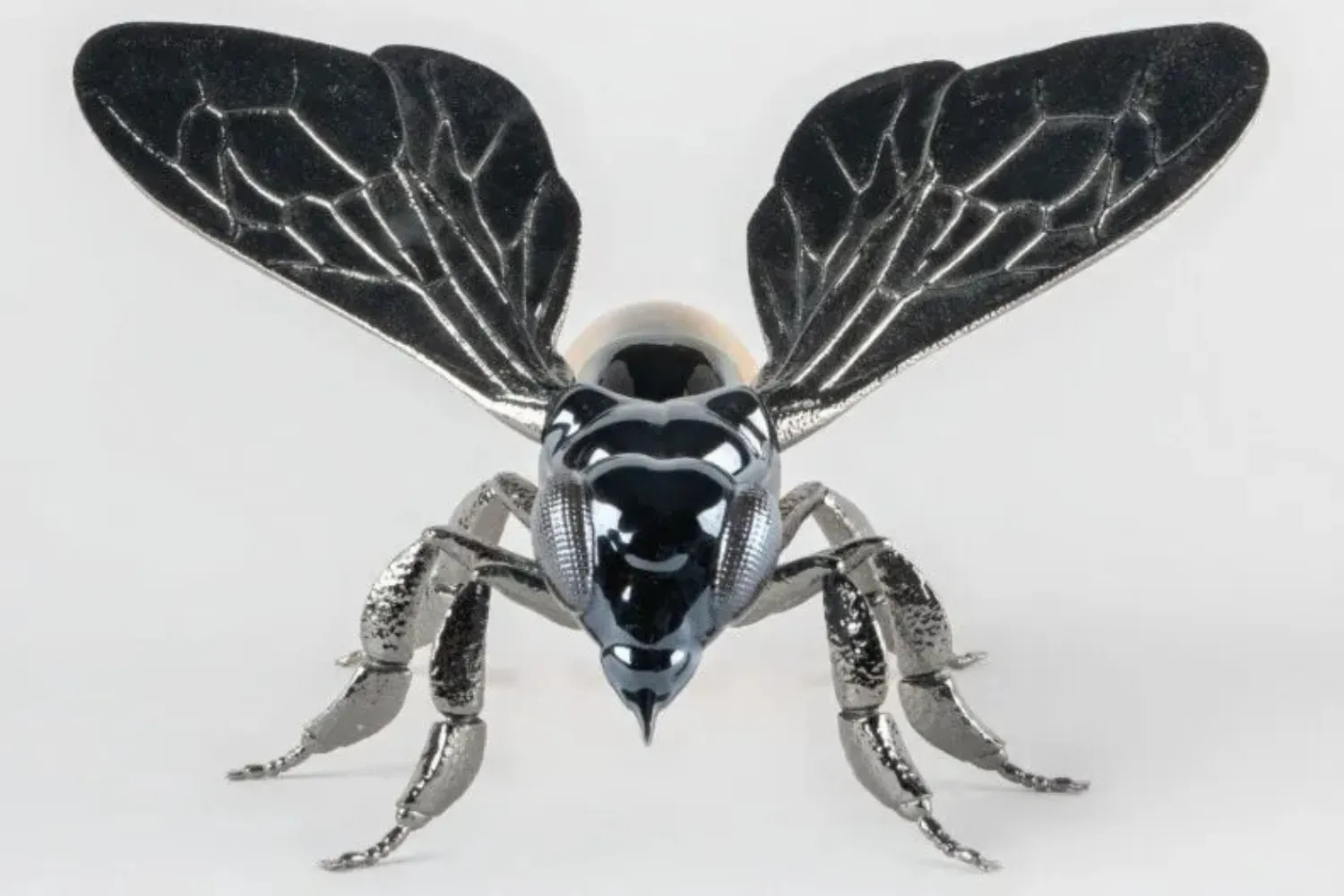 Escultura Abelha2