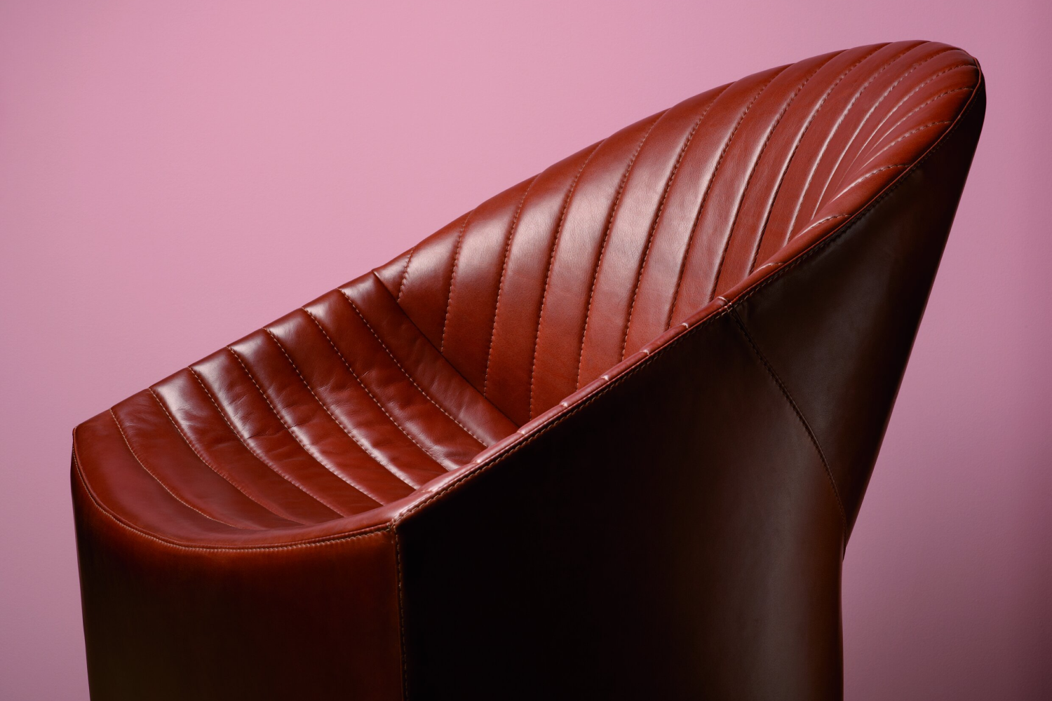 Poltrona_Oyster Armchair_2