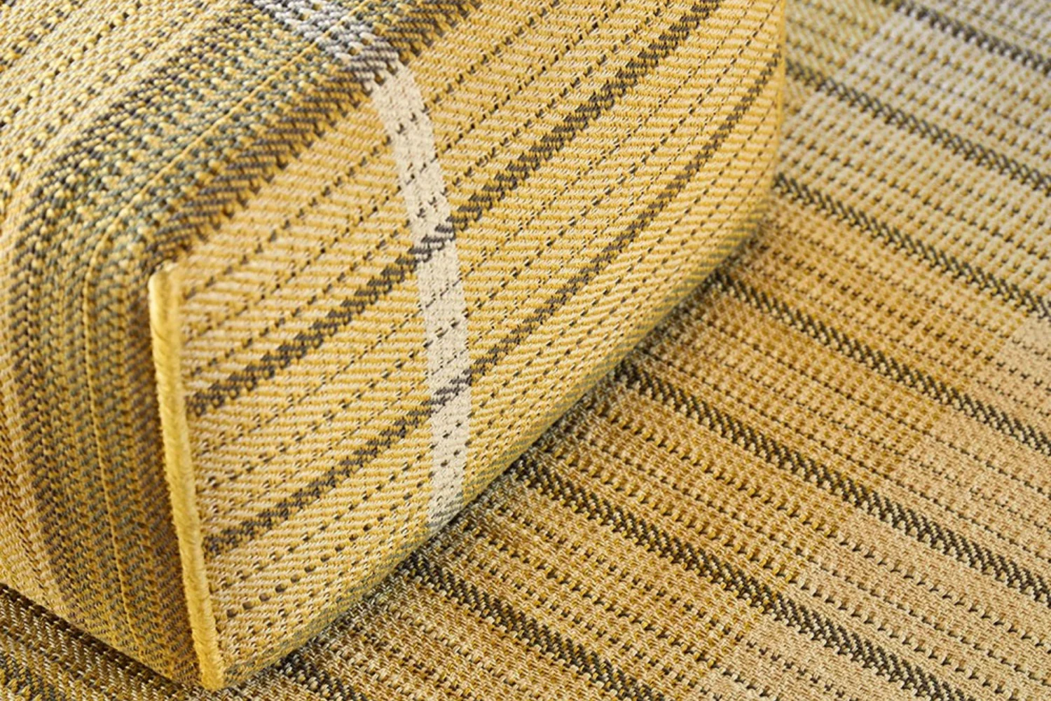 Puff REVERSIBLE POUF YELLOW 05