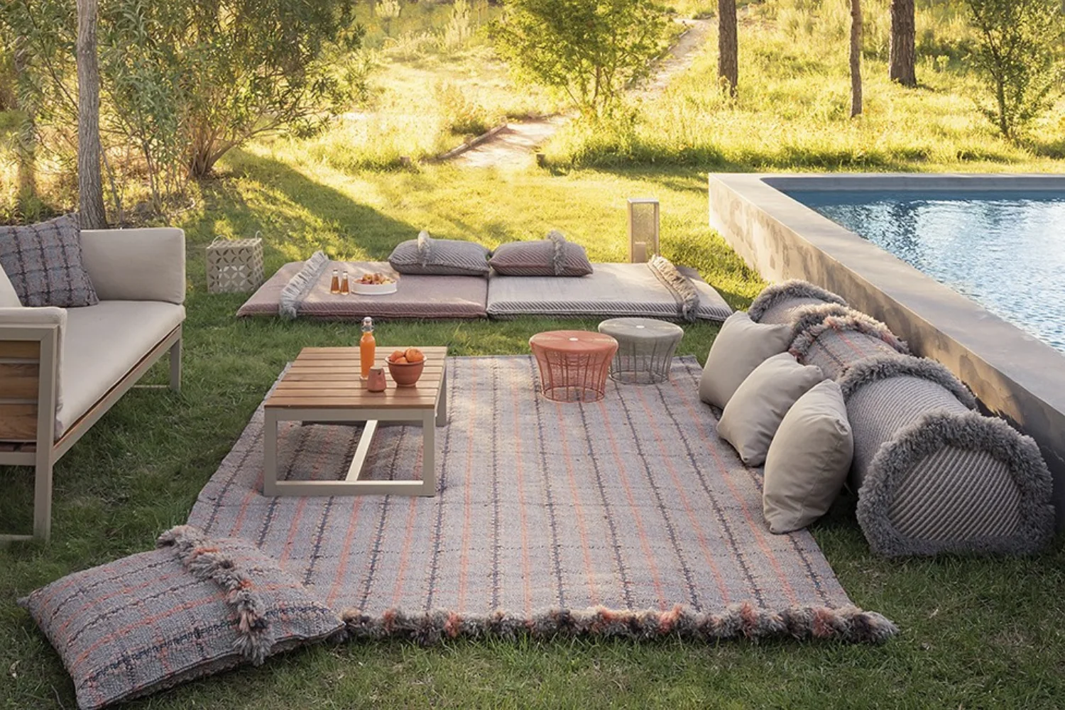 Tapete GARDEN LAYERS OUTDOOR RUG TARTAN TERRACOTTA 02