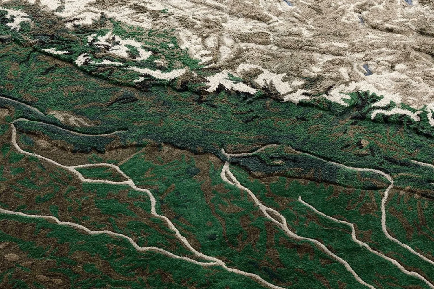 Tapete PLASTIC RIVERS RUG GANGES 03
