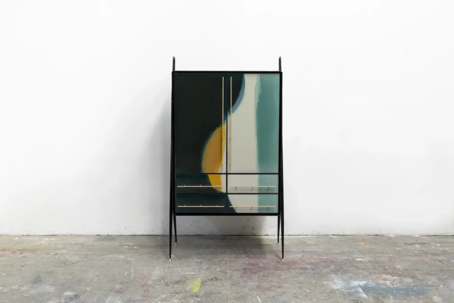 Vintage Cabinet Clara 01