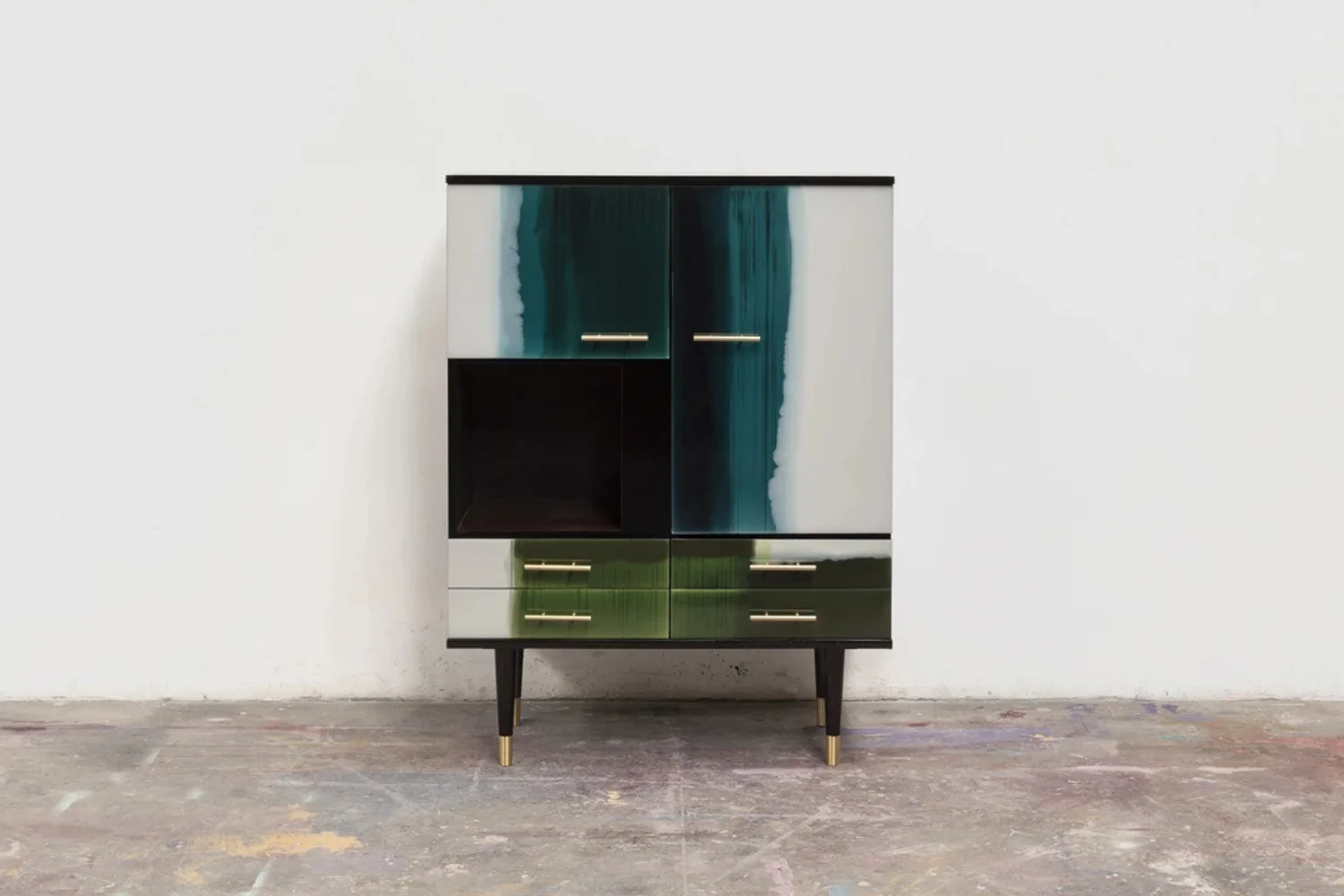 Vintage Cabinet KoKo 01
