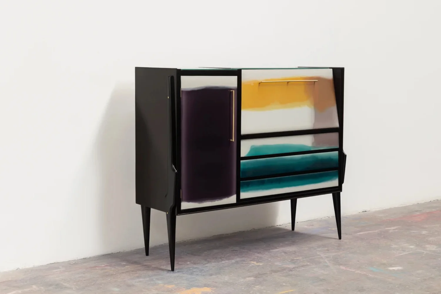 Vintage Cabinet Su 03